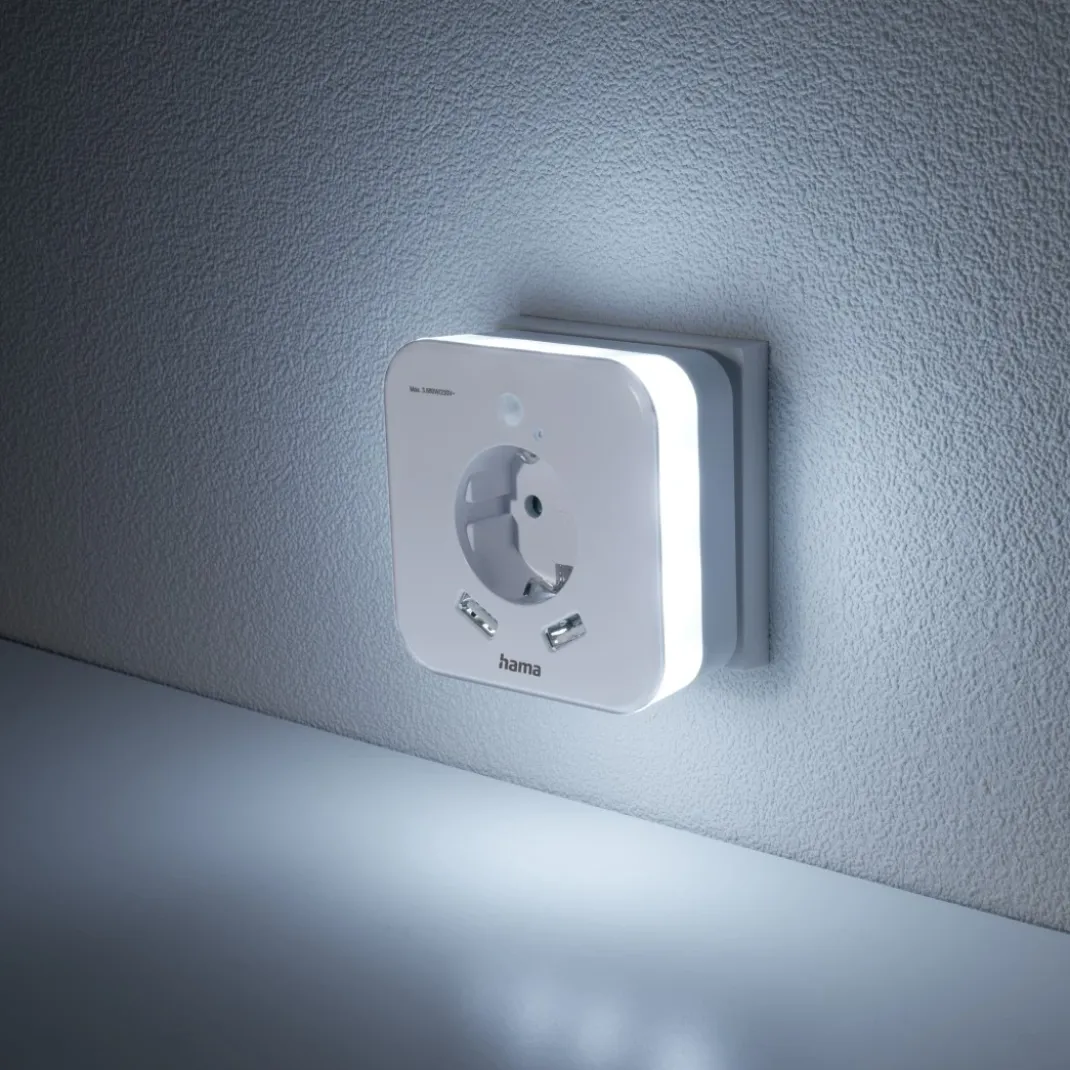 LED-Nachtlicht mit Steckdose, 2 USB-Ausgänge, Bewegungs- und Lichtsensor