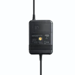 Netzteil für Kfz, einstellbar, 2000mA, 24W, max. 12V, stabilis., 8 Adapter