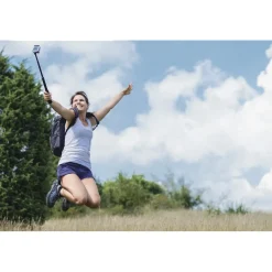 Self-Monopod