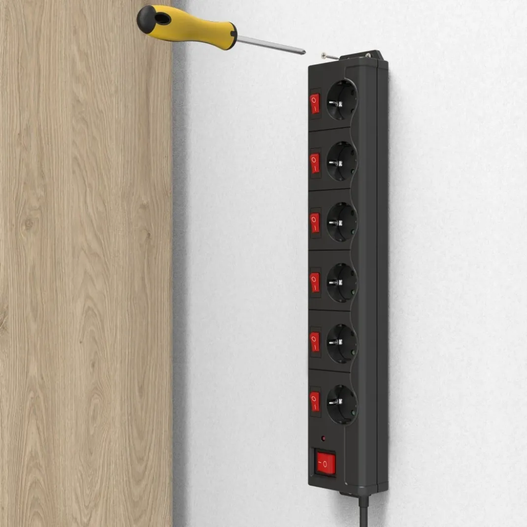 Steckdosenleiste "6+1", XL, 6-fach, einzeln schaltbar, Schwarz