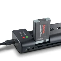 Universal-Ladegerät "Delta Travel" für Li-Ionen-Akkus, AA/AAA-Zellen, USB-C
