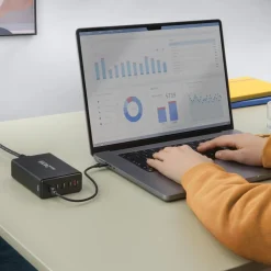 USB-Ladestation 5 Ports, GaN, Schnellladegerät, 4xUSB-C, 1xUSB-A, PD, 240 W