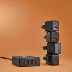 USB-Ladestation 4 Ports, GaN, Schnellladegerät, 2xUSB-C, 2xUSB-A, PD, 65 W
