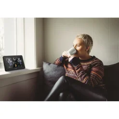Wetterstation "Premium", mit LED-Farbdisplay und USB-Ladefunktion